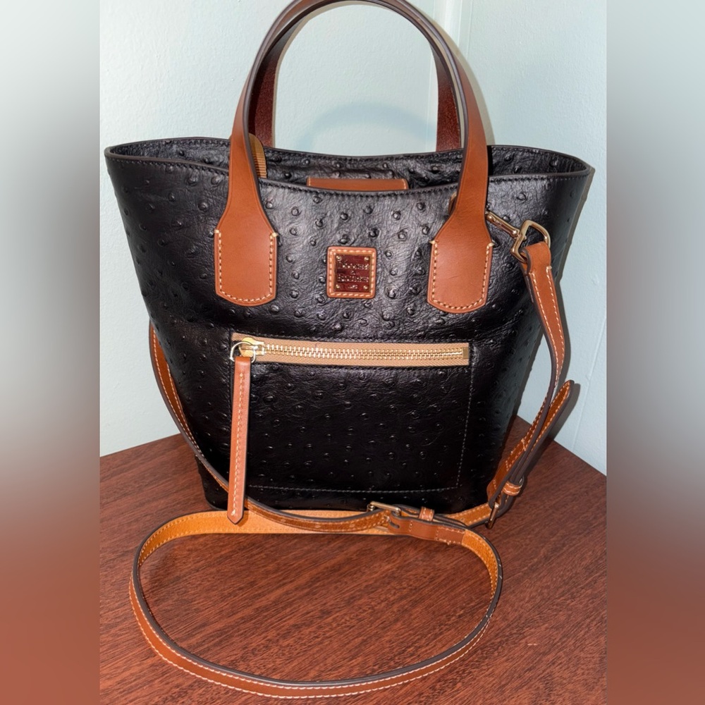 NWT Dooney & Bourke Ostrich Darla Shopper Tote - Picture 8 of 9